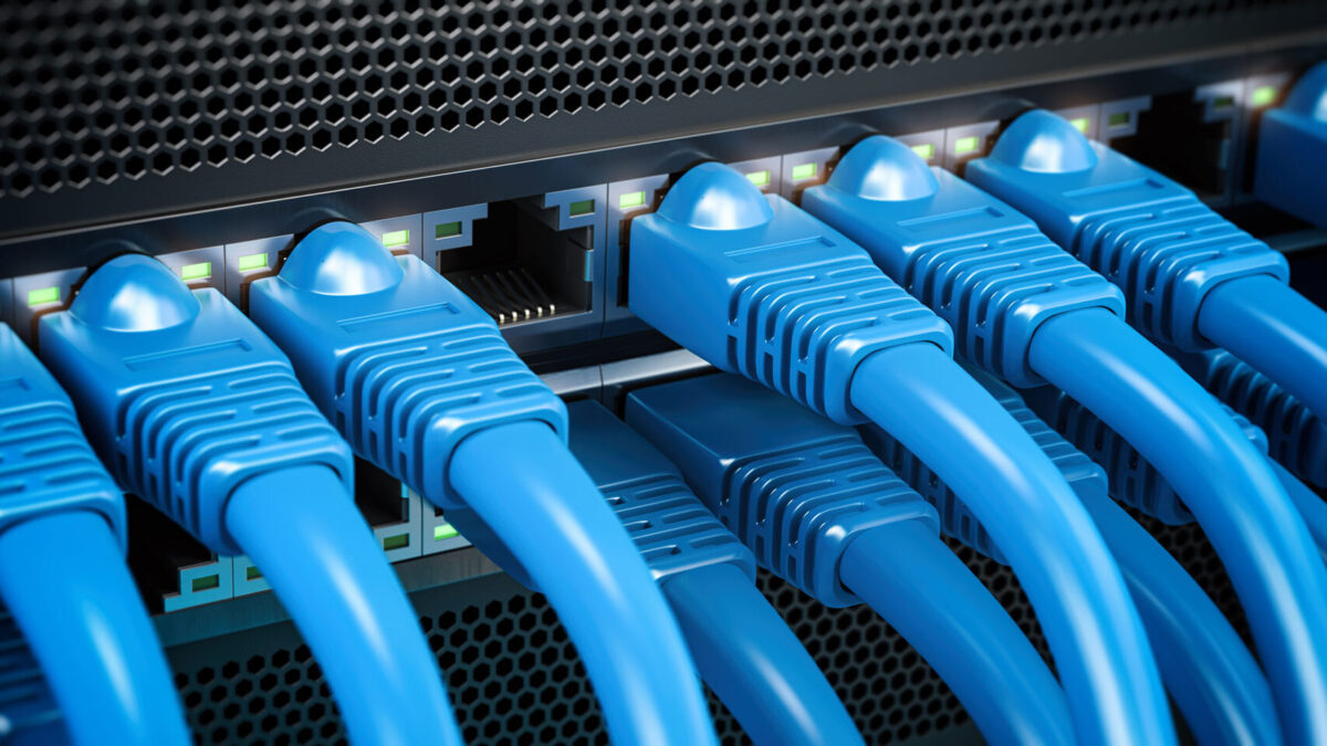 PC & server solutions for industry, commerce & IT security - Pyramid ...